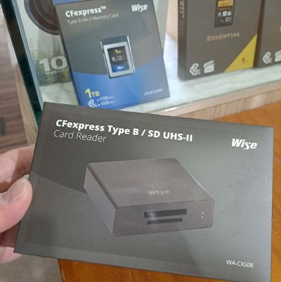 Wise Advanced CFexpress Type B / UHS-II SDXC USB-C 3.2 Gen 2 讀卡機